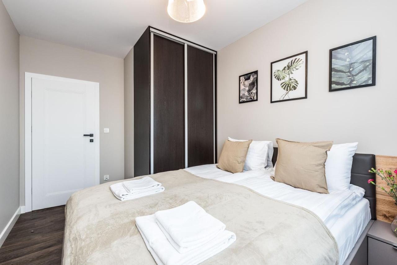 Rent Like Home - Slonimskiego 15 Vratislav Exteriér fotografie