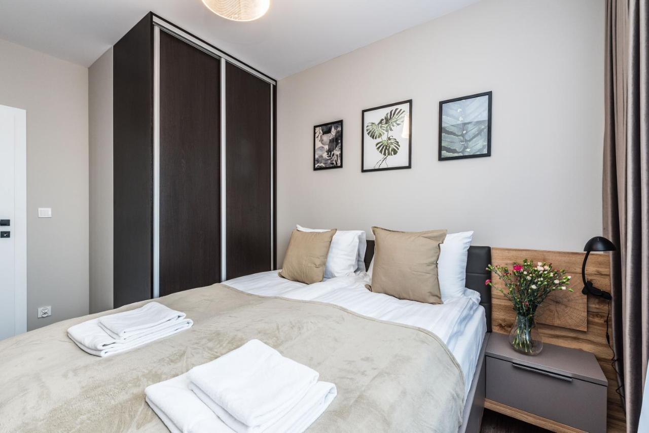 Rent Like Home - Slonimskiego 15 Vratislav Exteriér fotografie